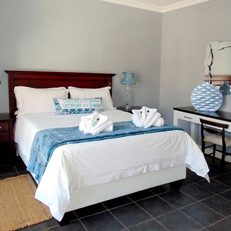 1932 House Bed And Breakfast Волфіш-Бей Екстер'єр фото